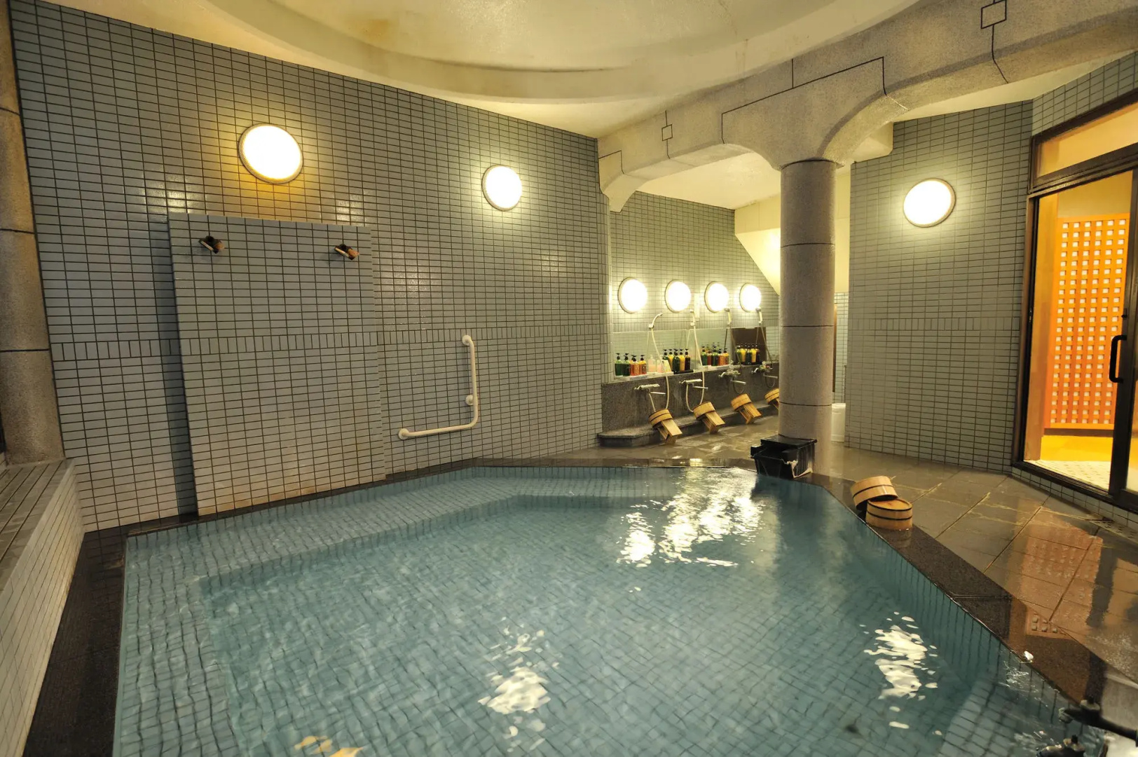 Shibu Onsen Kokuya