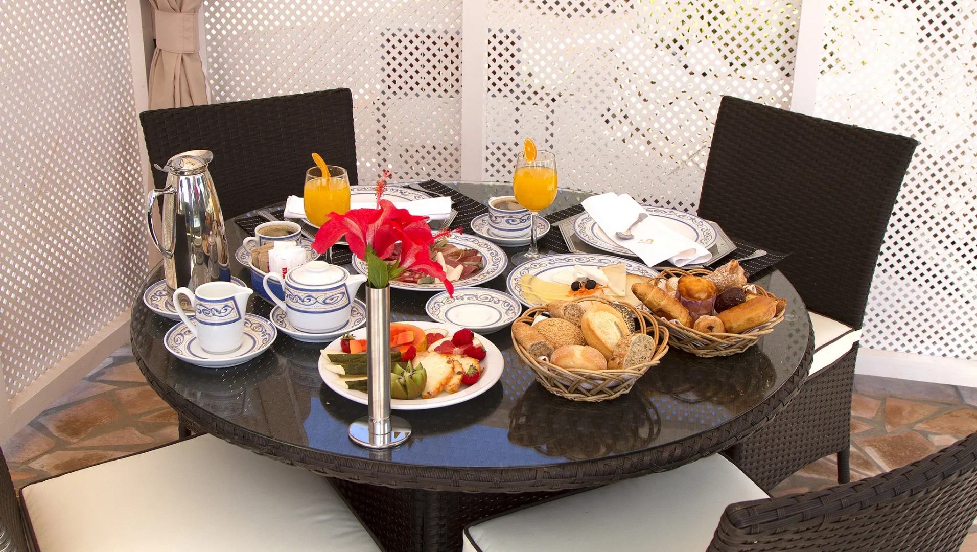 Livvo Risco del Gato Suites Hotel