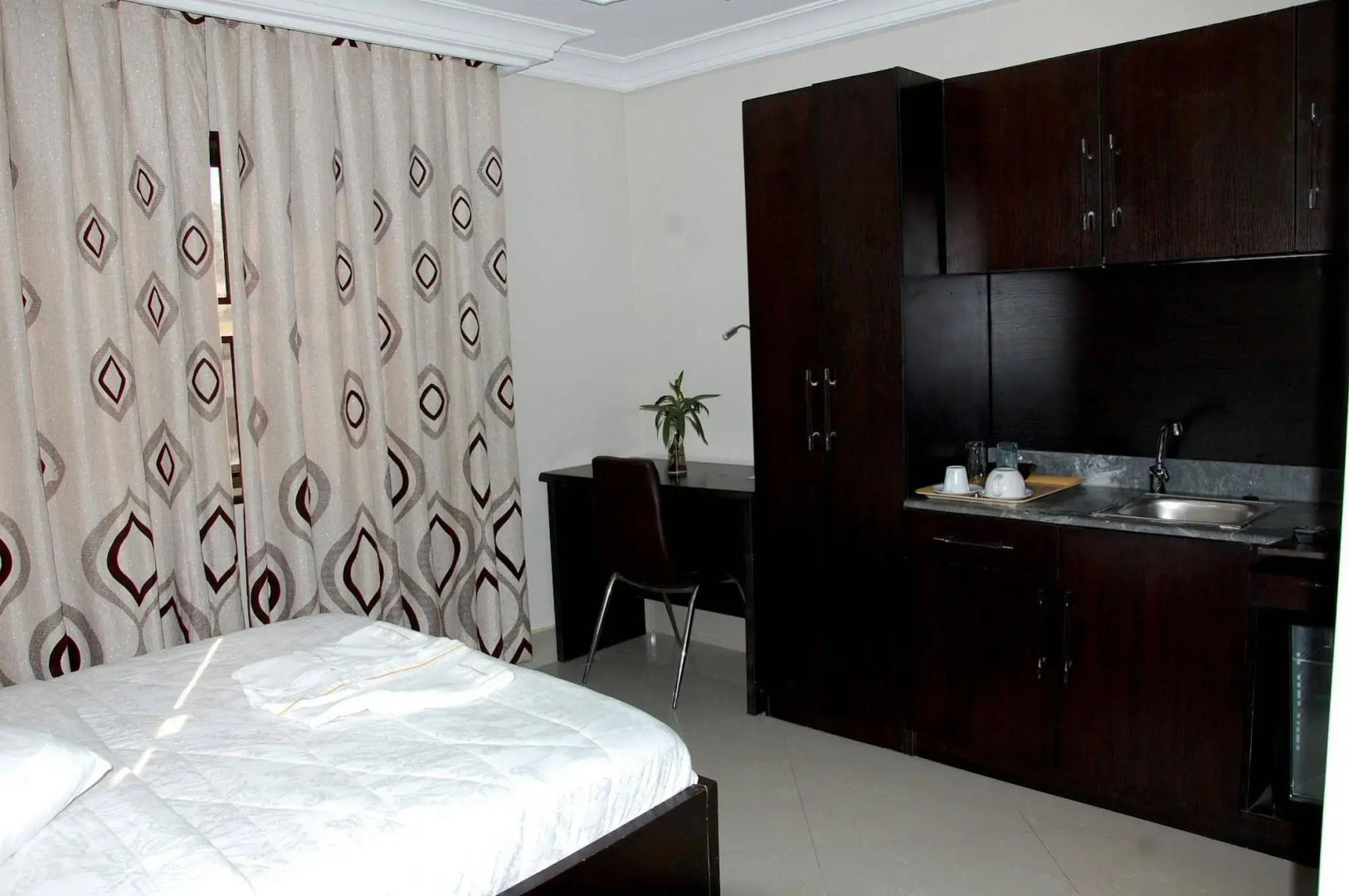 Primal Hotel