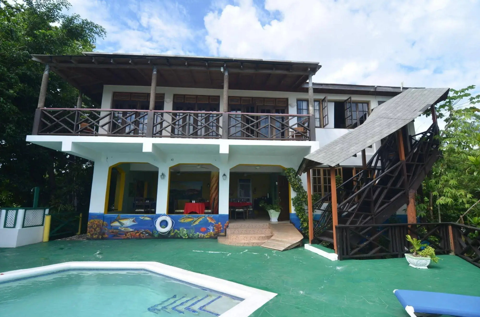 Bay View Eco Resort & Spa