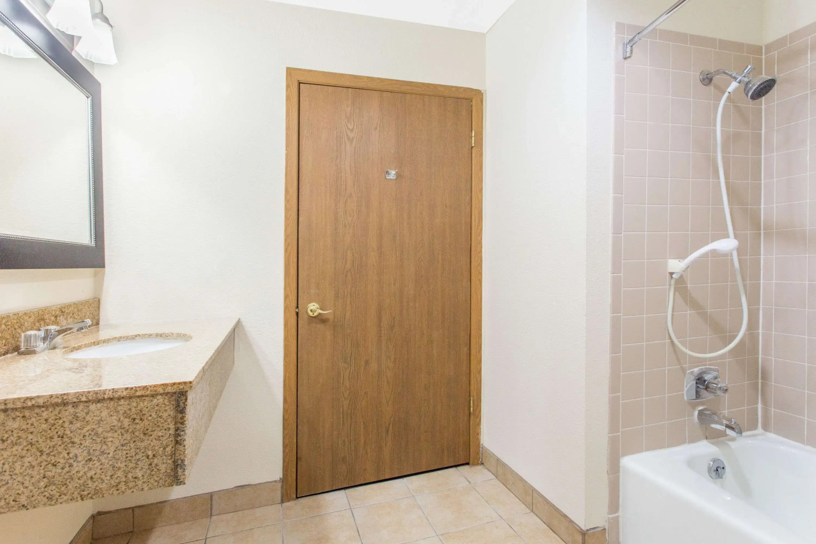 Baymont by Wyndham Dubuque