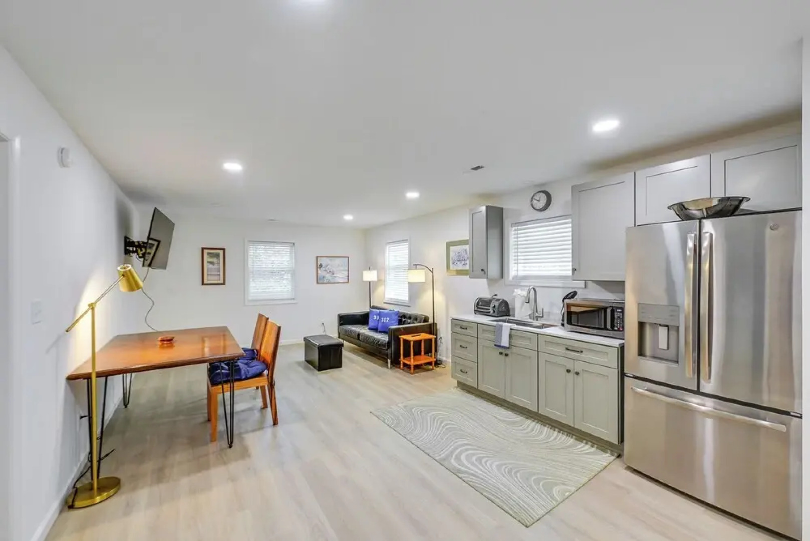 4 Mi to Rehoboth Beach: Cozy Coastal Apt!