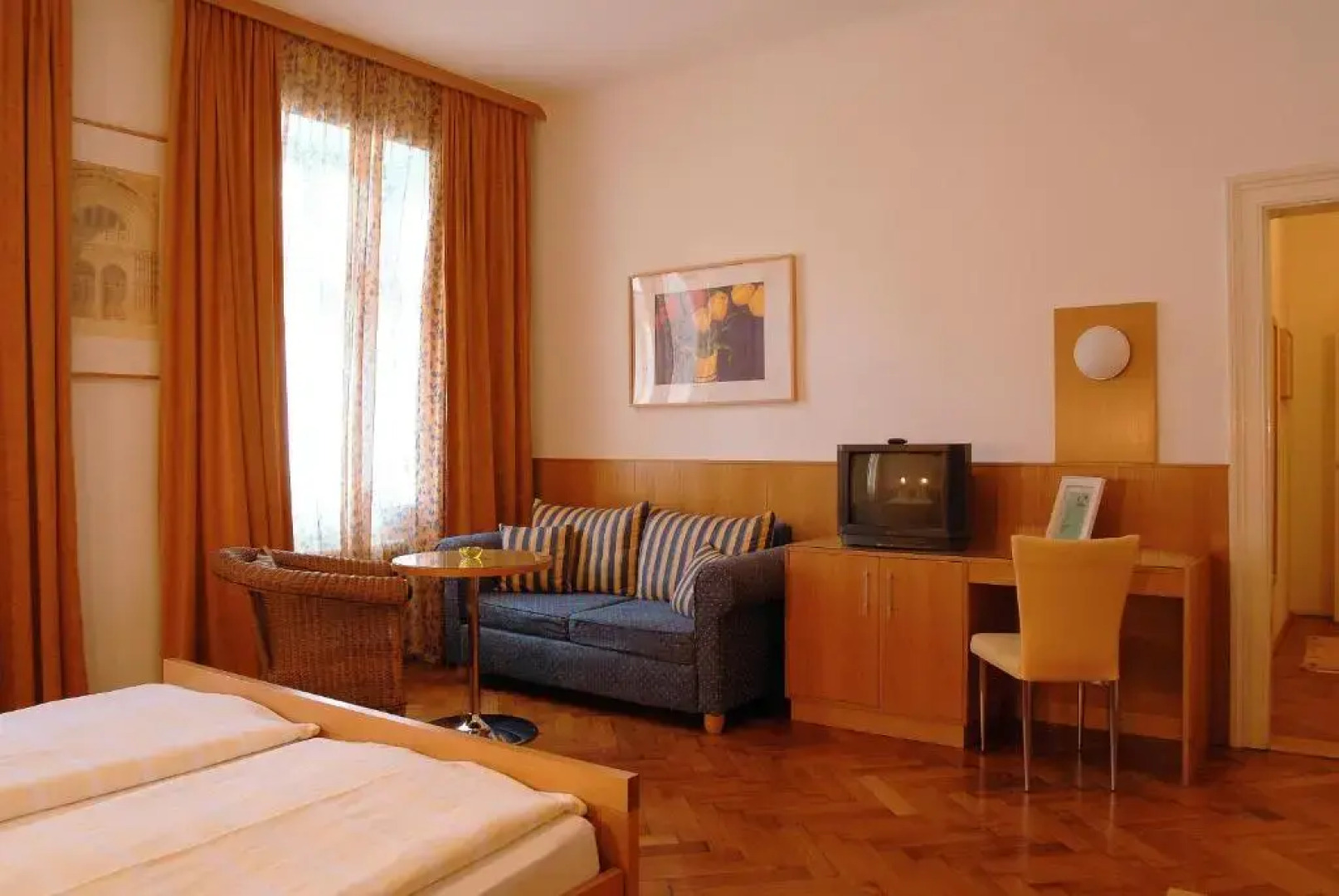 Madar Café Central Melk