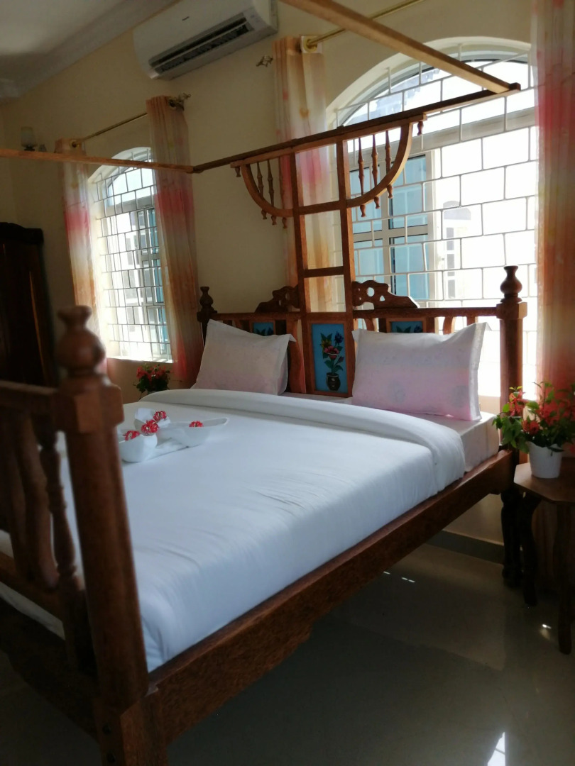 Salhiya Lodge - Hostel