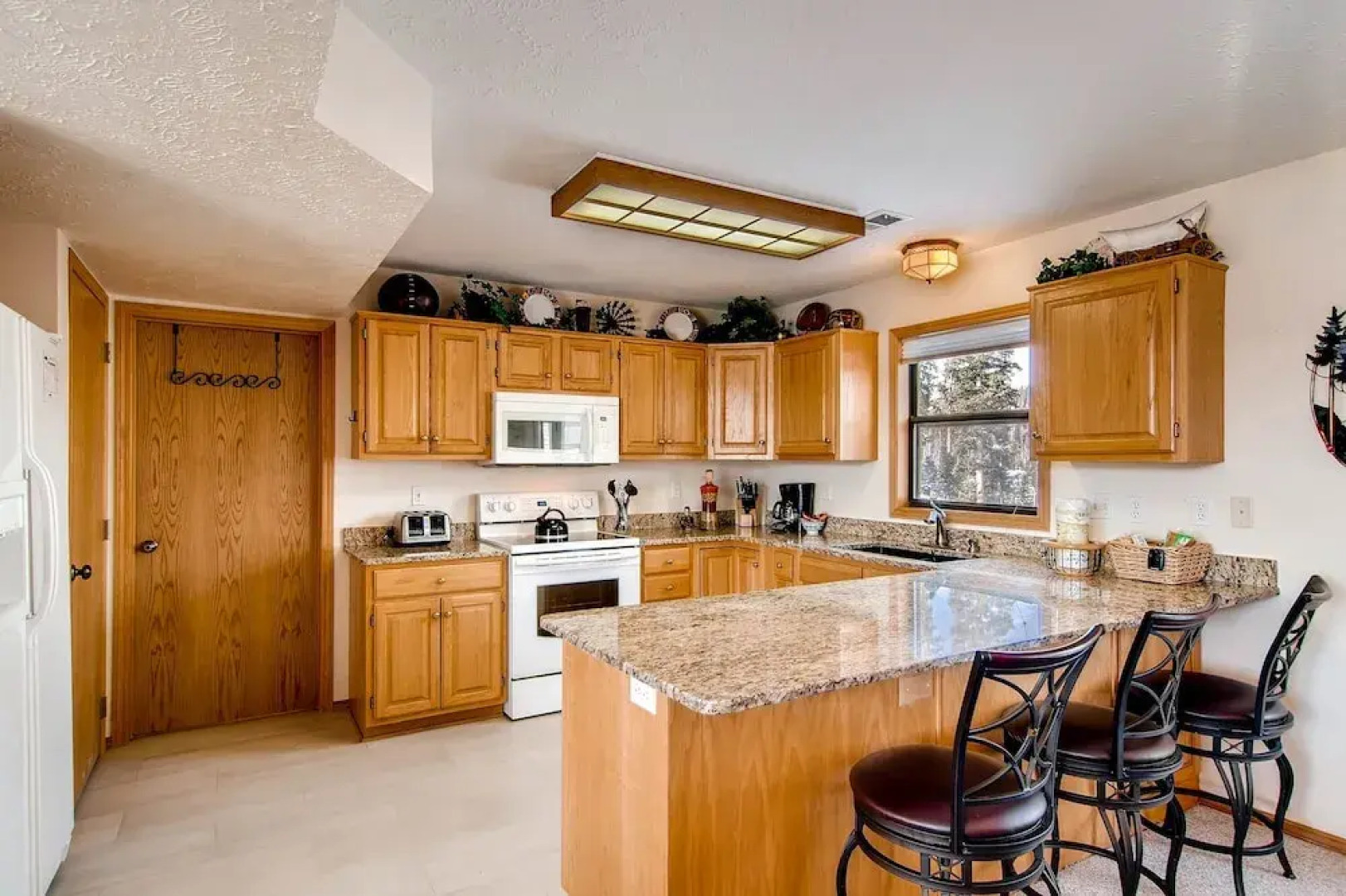 2028 Ryan Gulch 4 Br townhouse by RedAwning