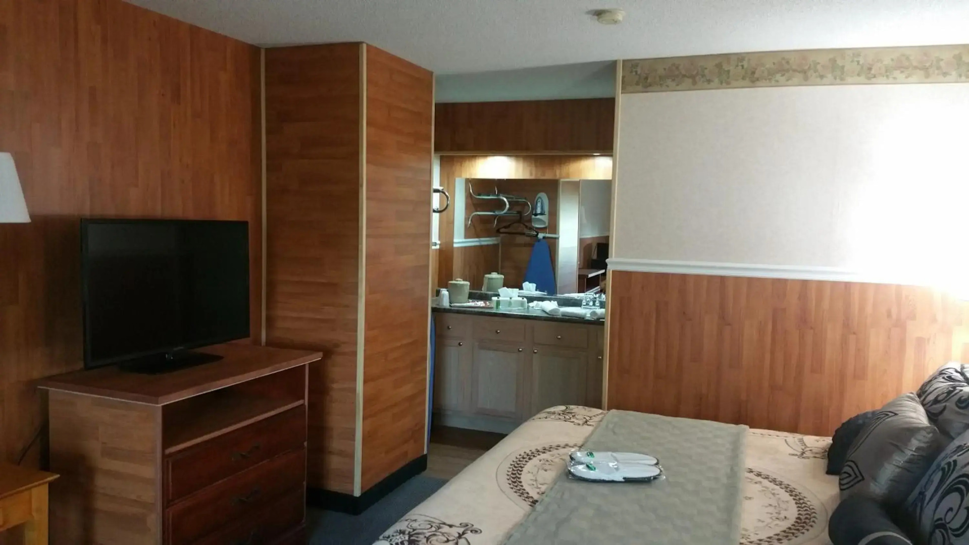 Hallmarc Inn & Suites of West Memphis