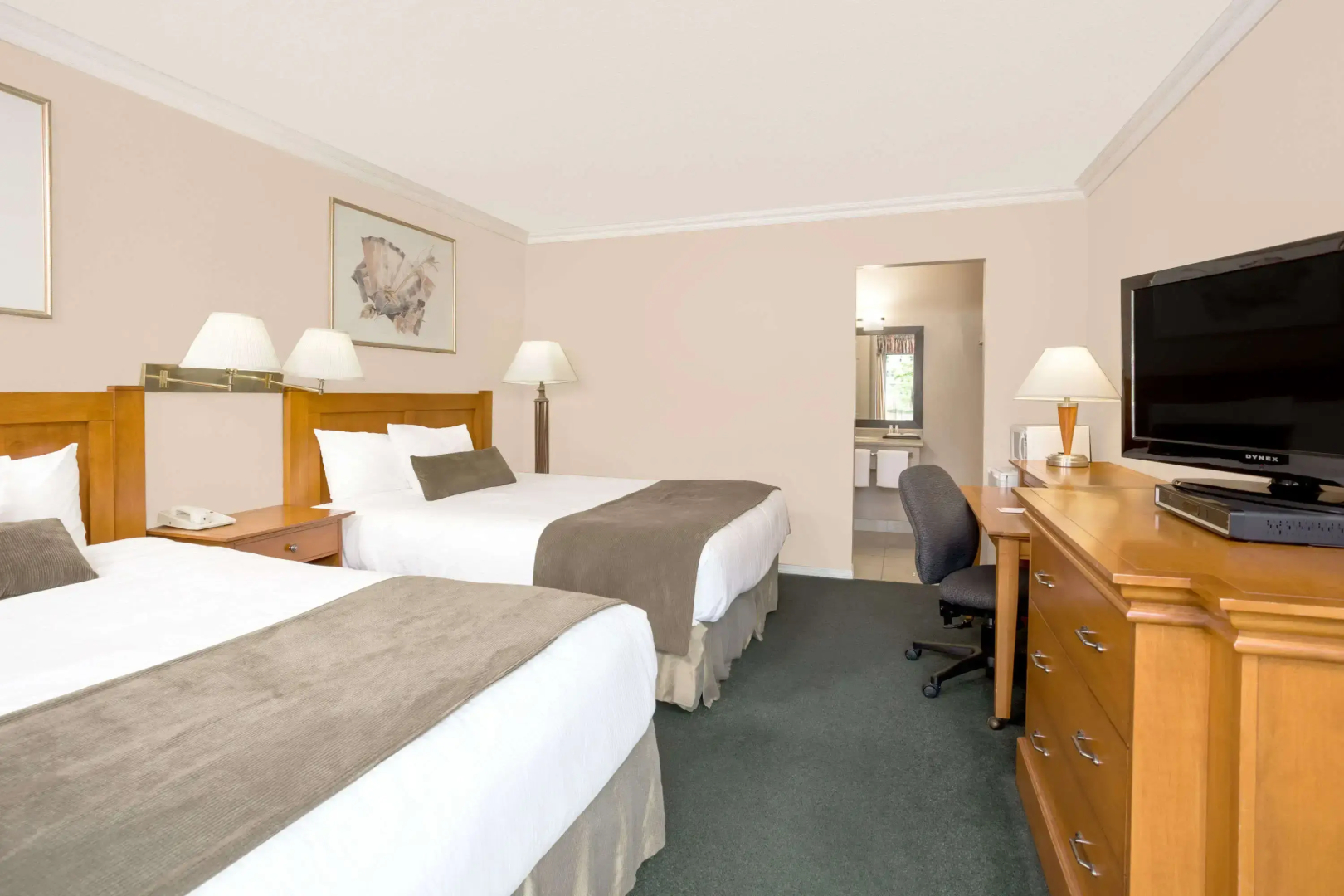 Red Lion Inn & Suites Lemoore