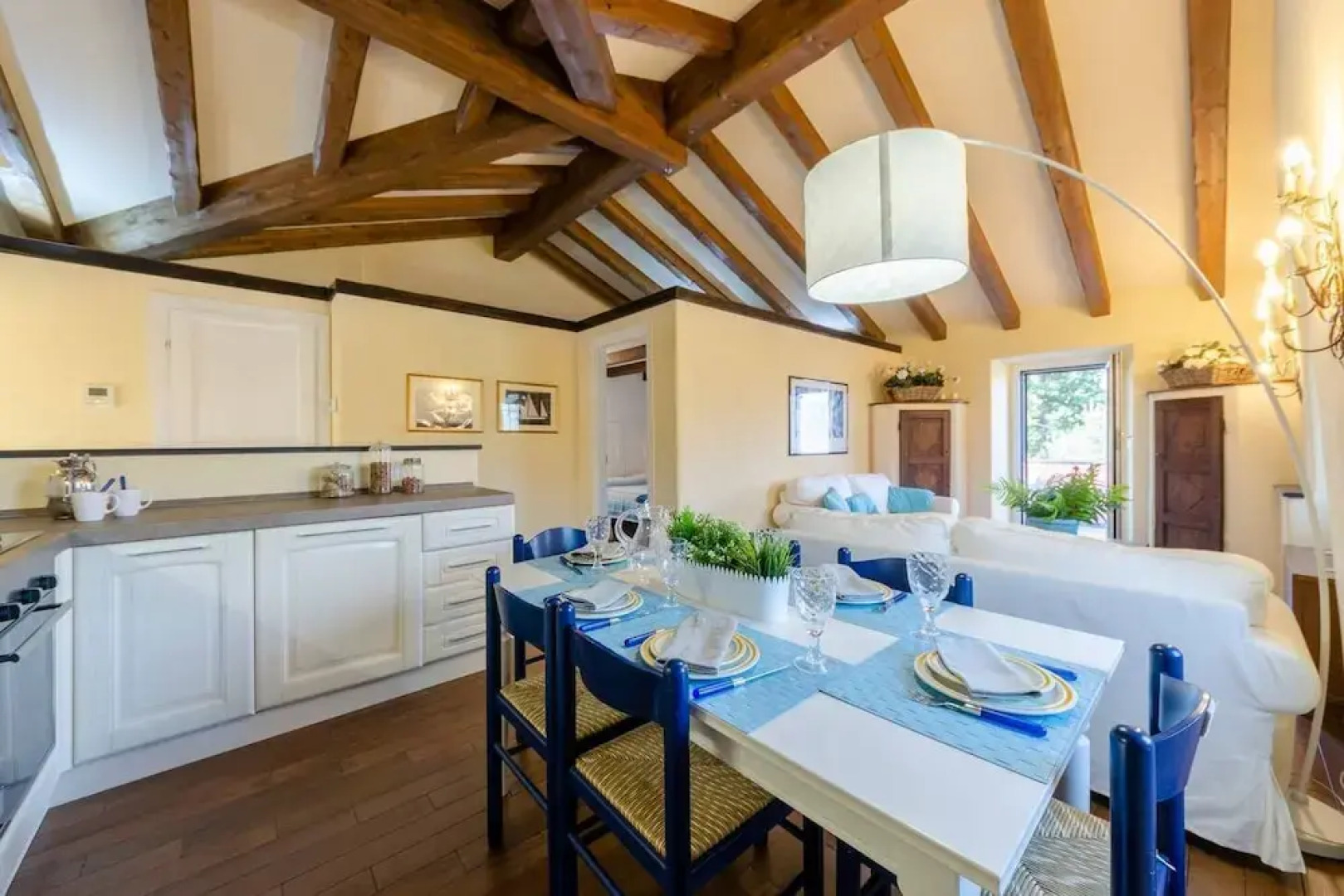 ALTIDO Villa Diana for Large Groups and Families