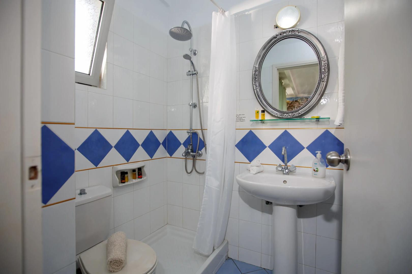 Romantica Beach Villas