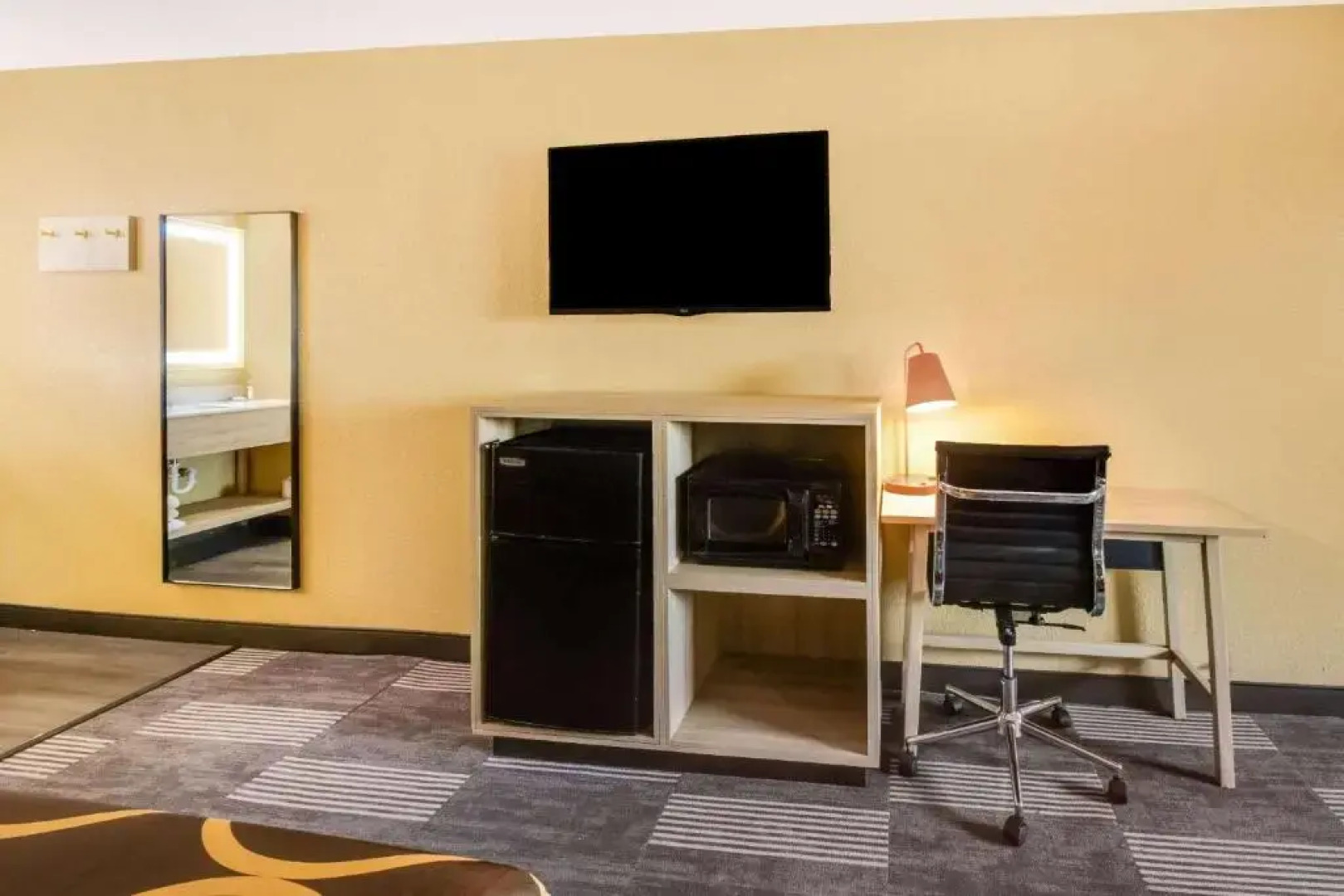 Super 8 Vandalia/Dayton International Airport