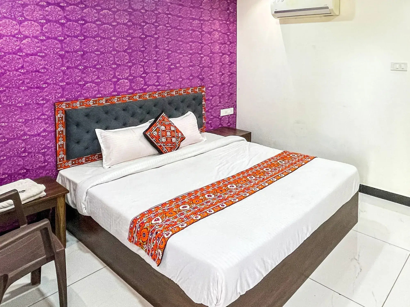 Stay Guru Resort Farm Villa