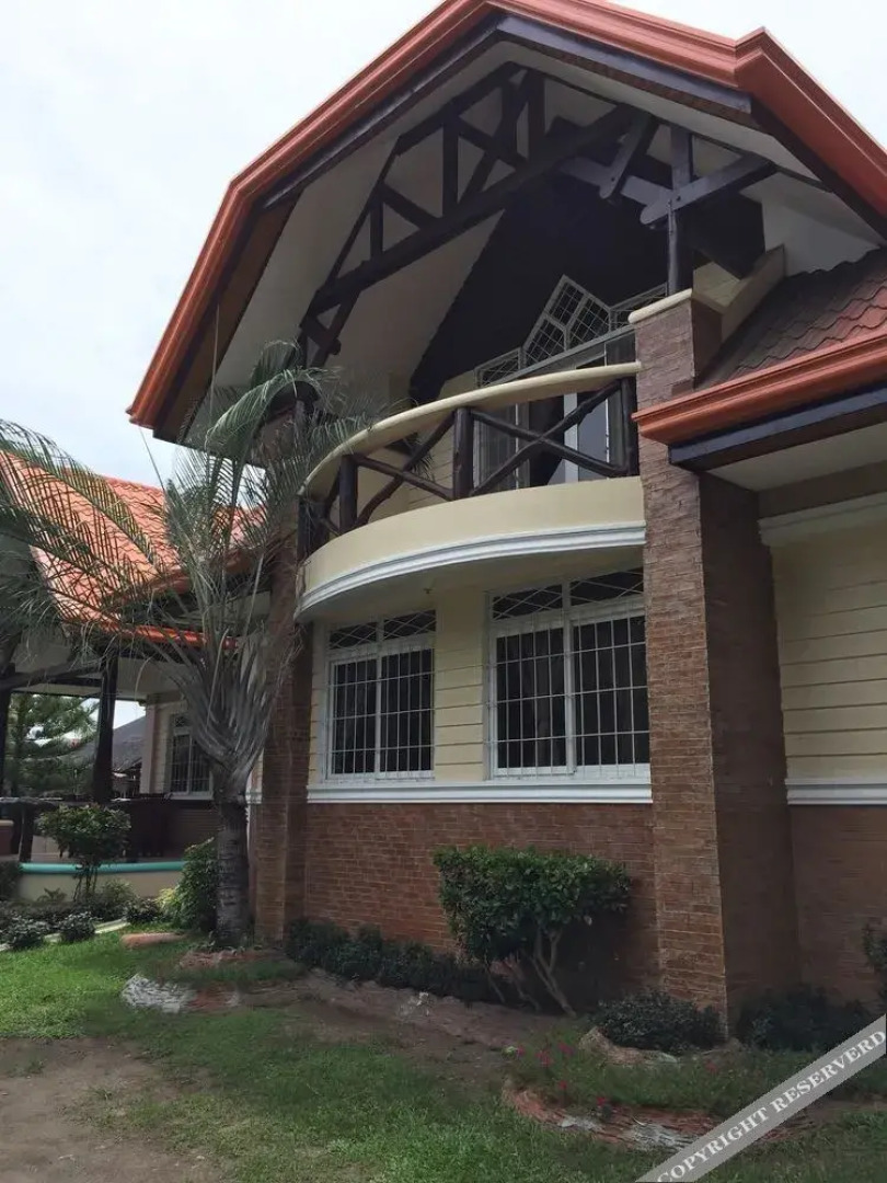 Dumaguete Springs Beach Resort