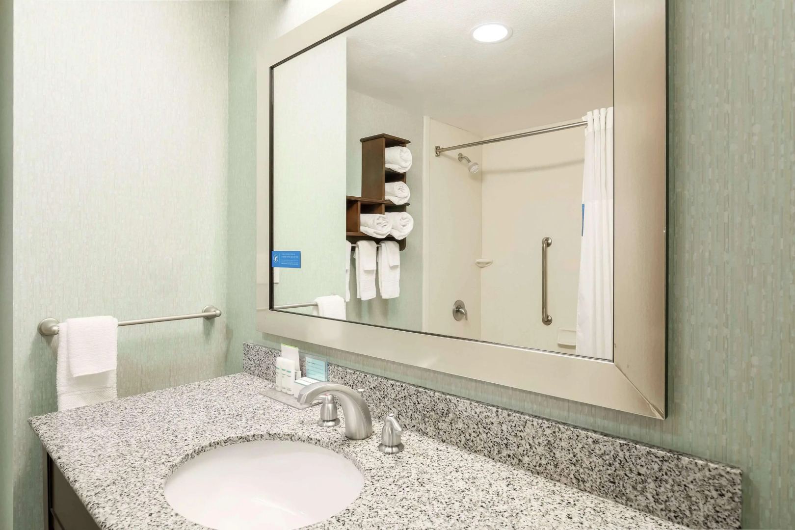 Hampton Inn & Suites Wheeling-The Highlands