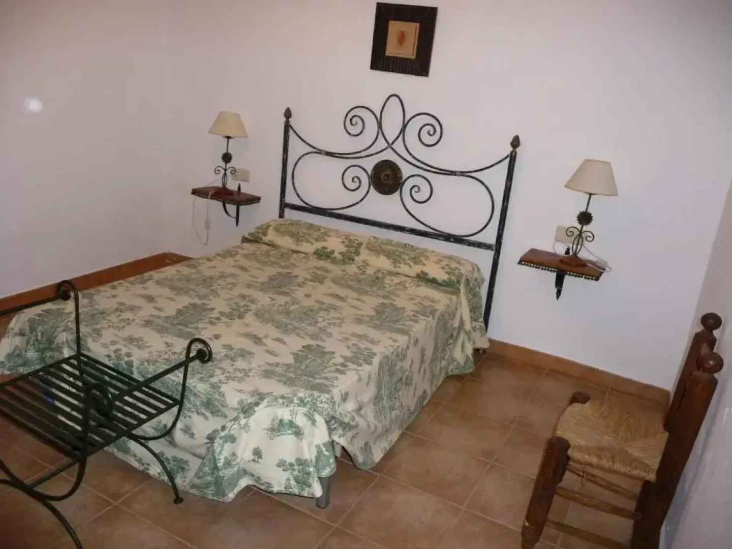 Casas La Piedra De Tíscar