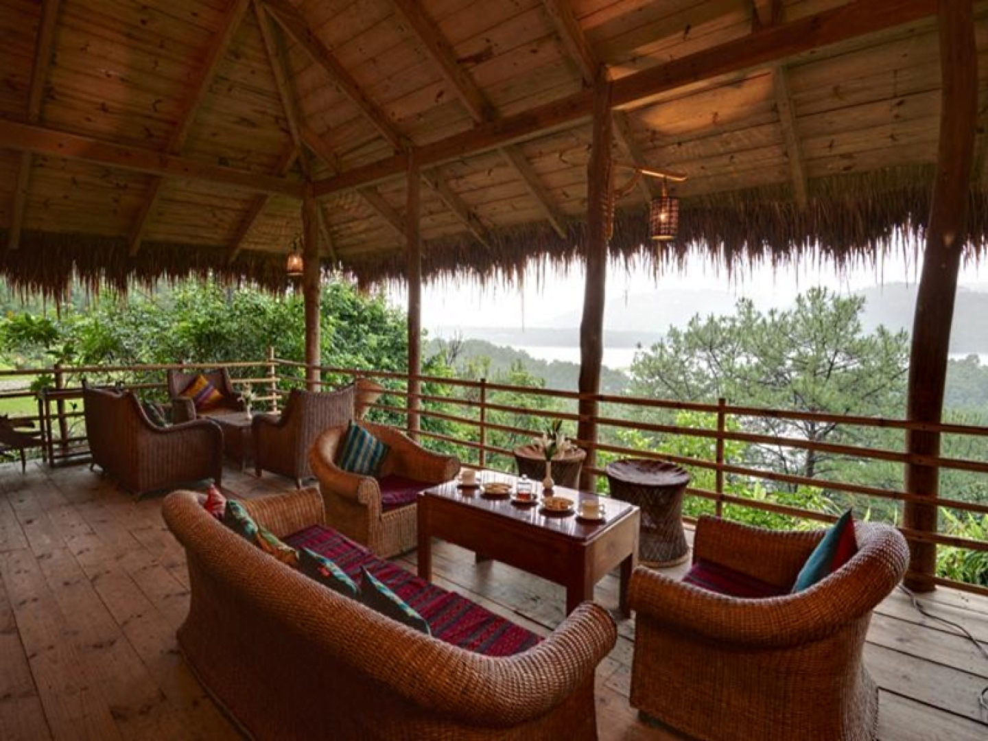 Ri Kynjai Serenity by the Lake Resort