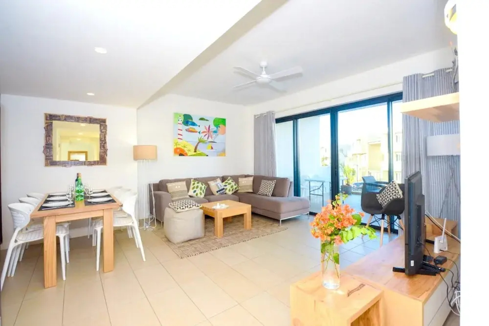 Apartment With 3 Bedrooms in Roches Noires, With Wonderful sea View, P