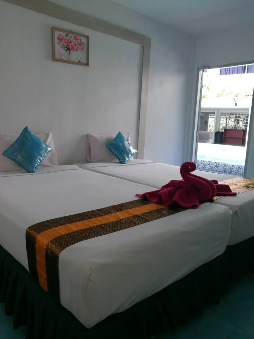 Karon View Resort Phuket