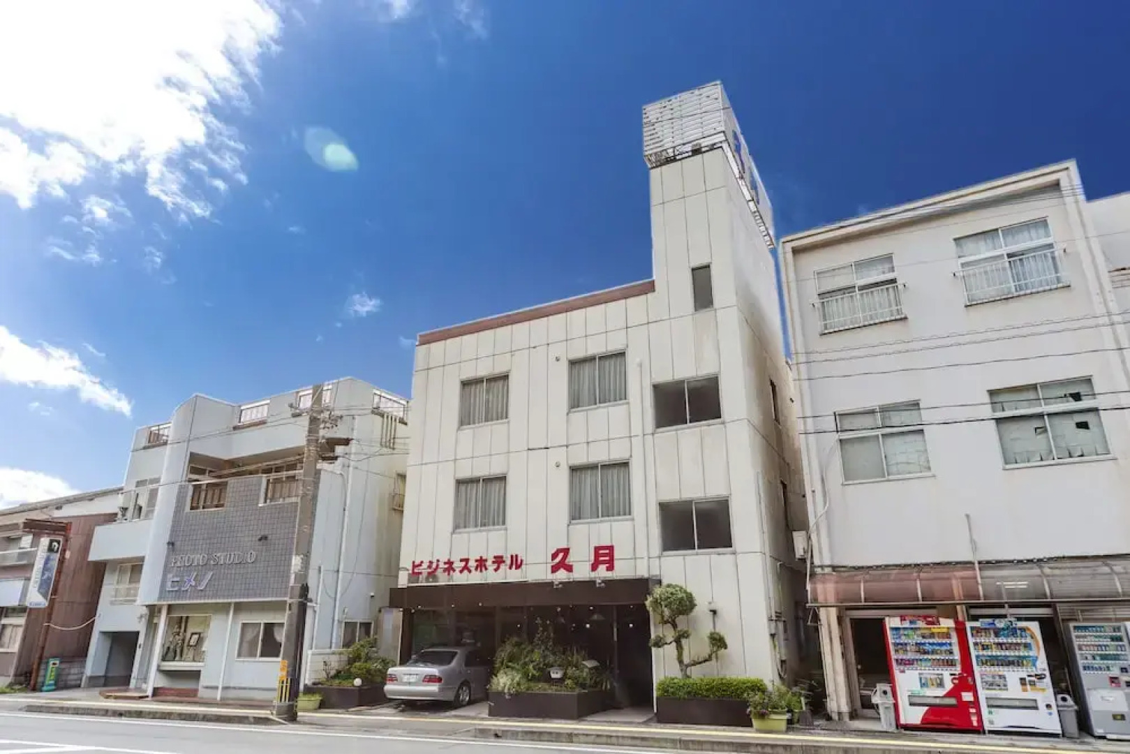 OYO Business Hotel Kyugetsu Tsukumi