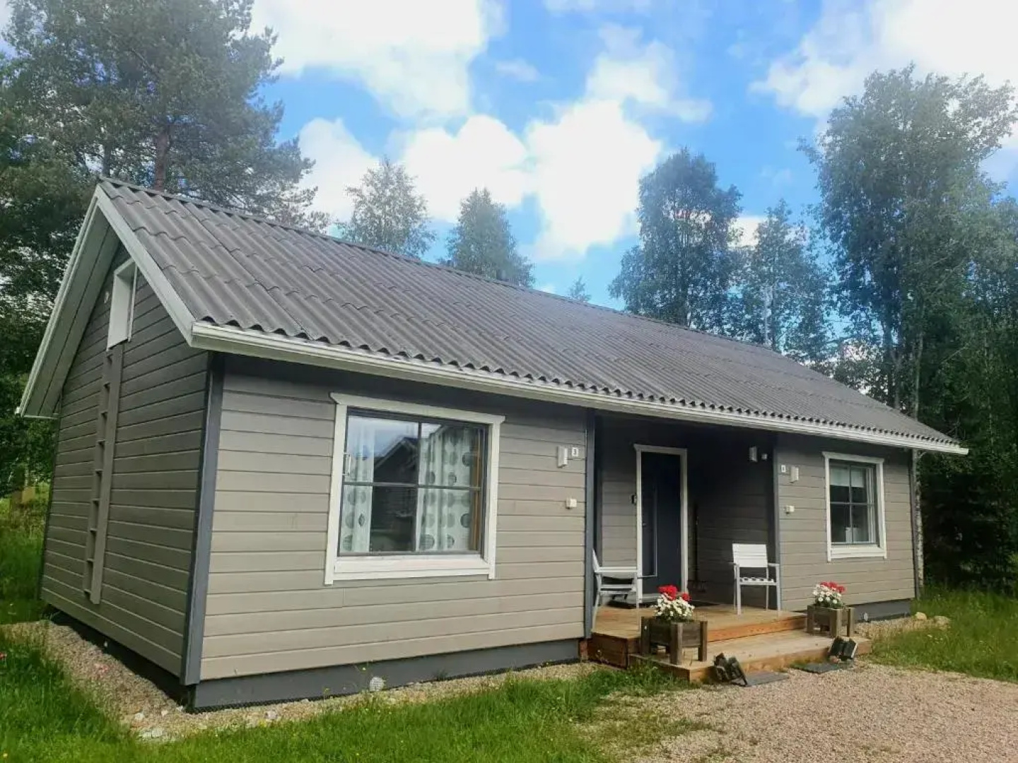 Lucky Ranch cabin 4