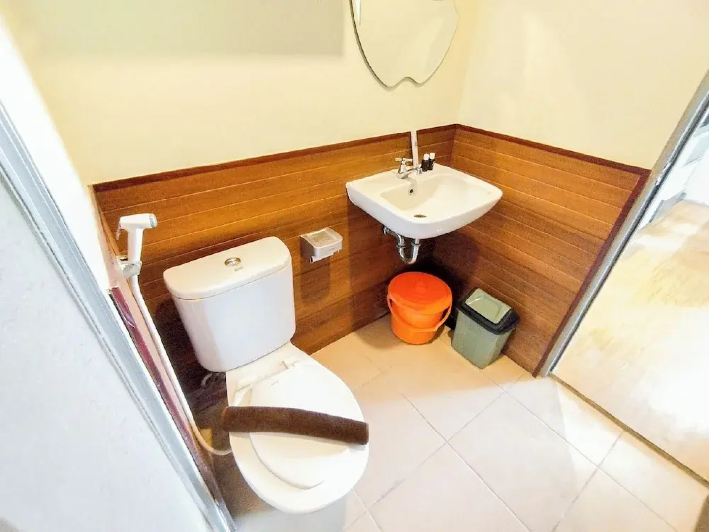 Comfort and Modern Look 2BR at Tamansari Prospero Sidoarjo Apartment
