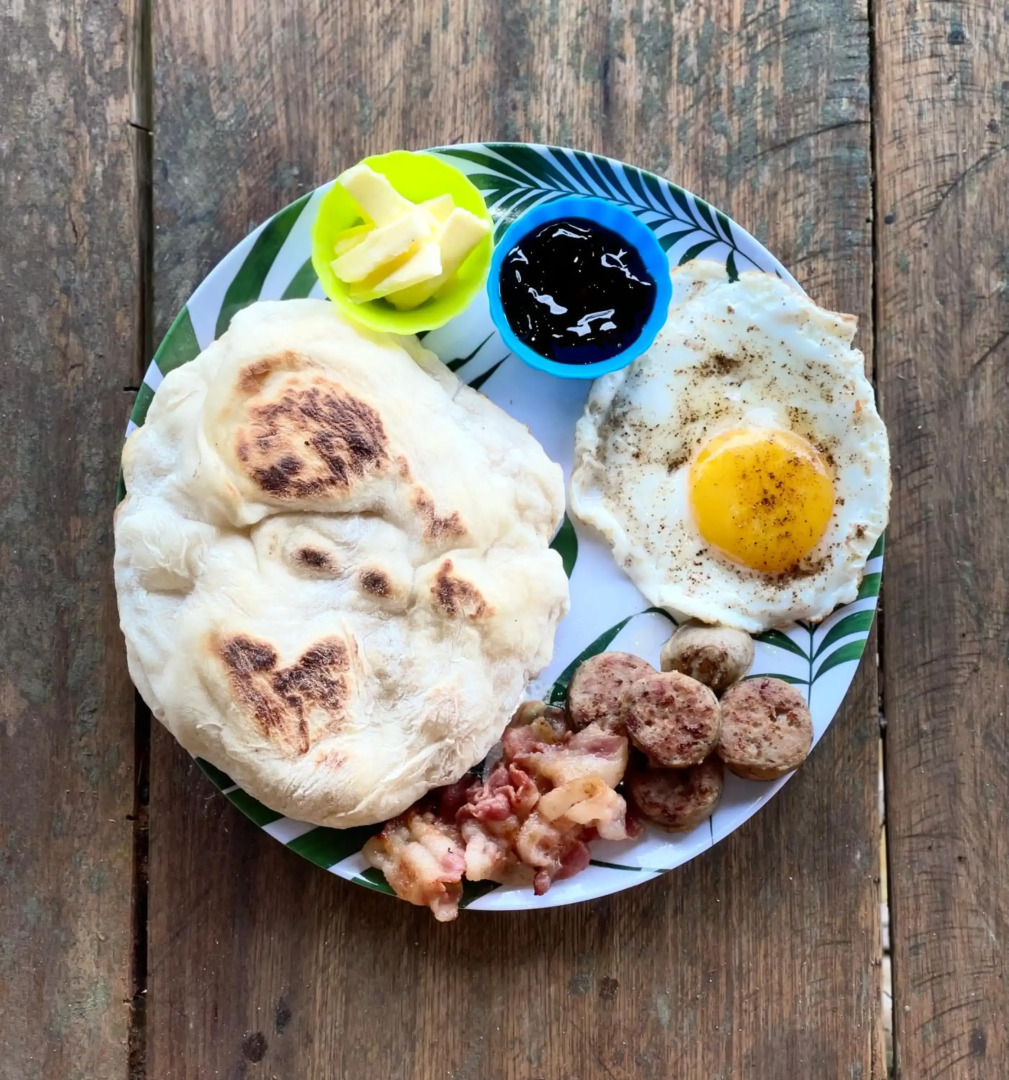 Jungle bar Resto & Cottages