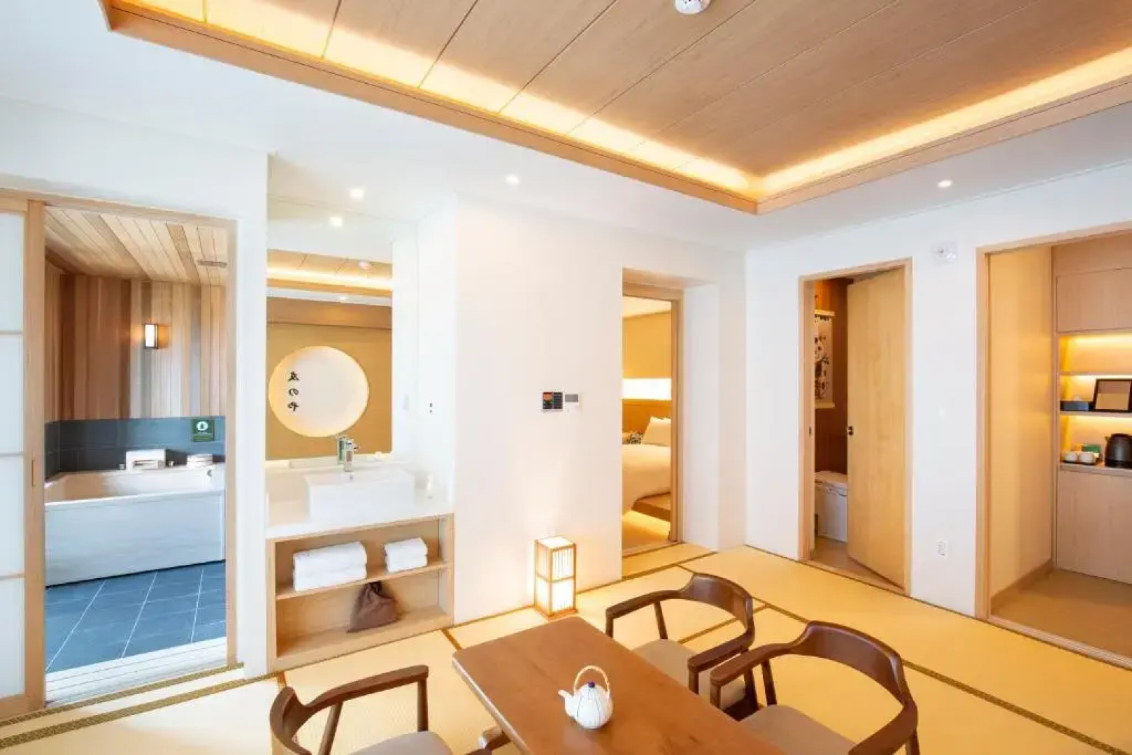 Tomonoya Hotel & Ryokan Daecheon