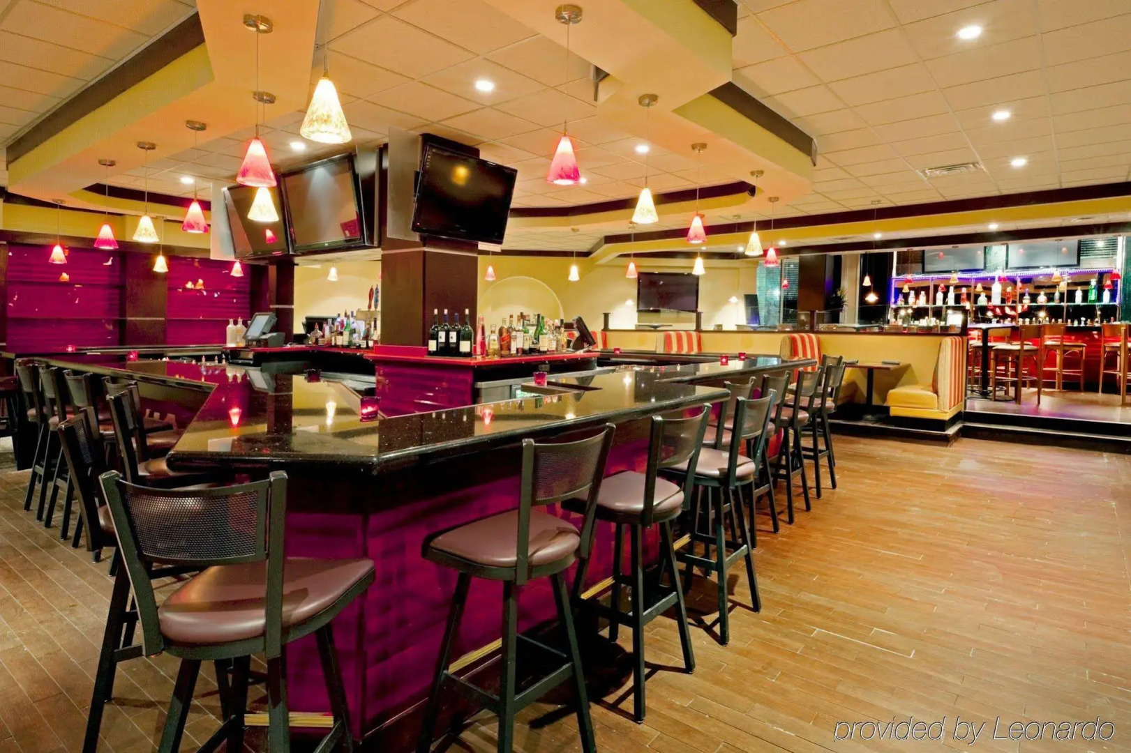 Holiday Inn Totowa Wayne Hotel