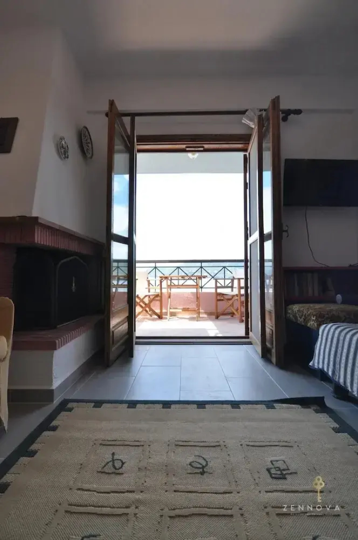 Zennova 42 Pirgadikia Sky Sea Home