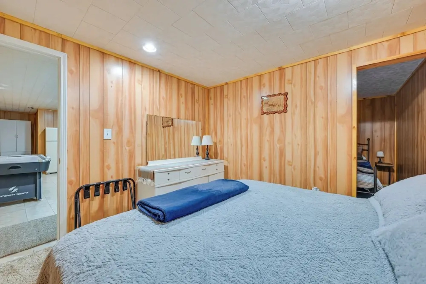 Woodsy Kentucky Escape w/ Game Room & Lake Access!