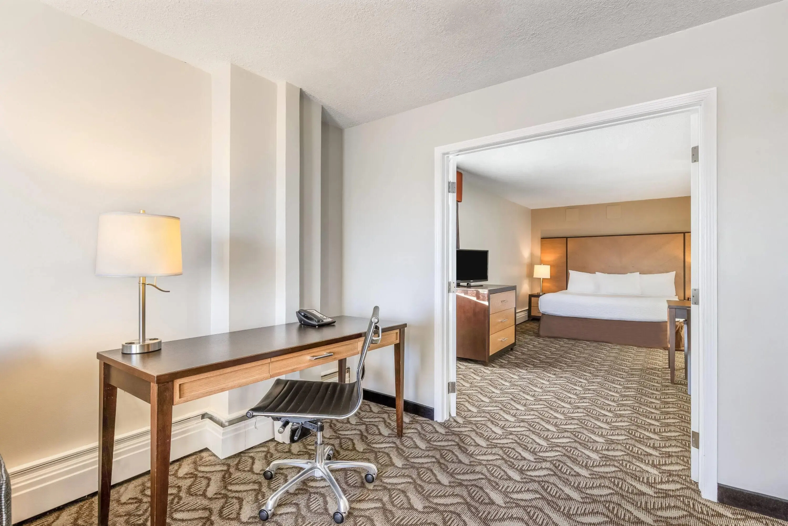 Days Inn by Wyndham Airdrie