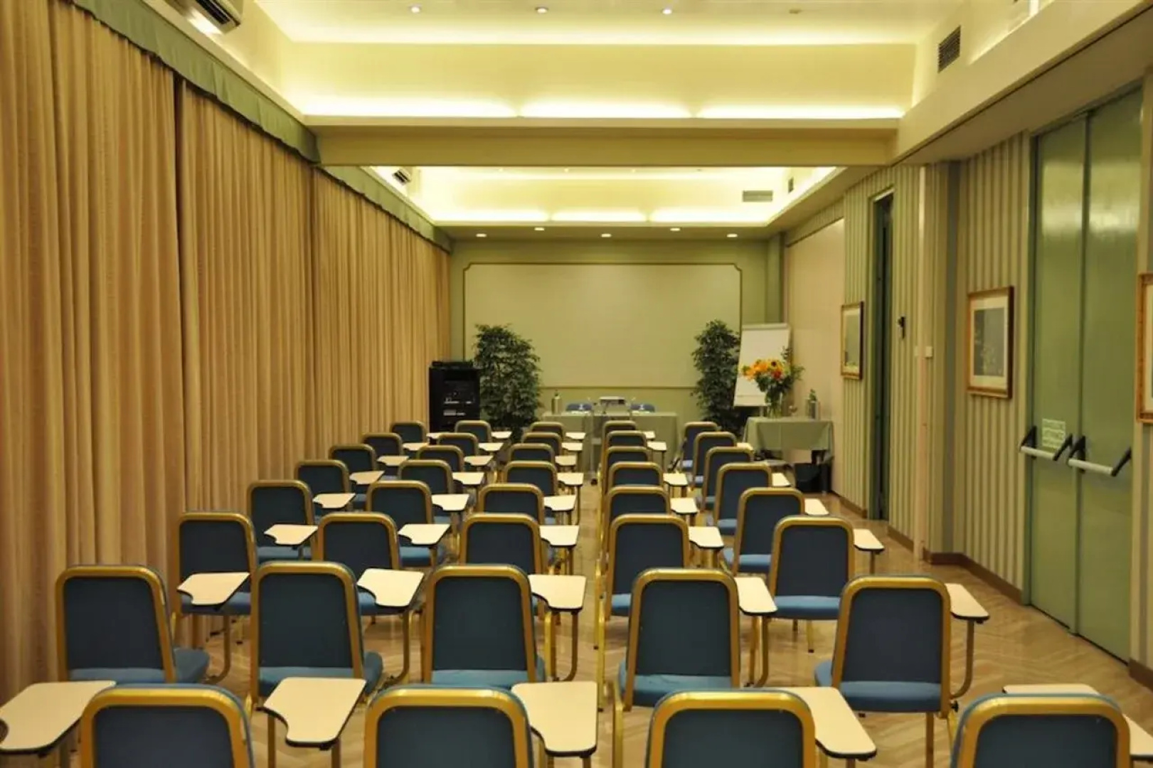 Hotel Lloyd