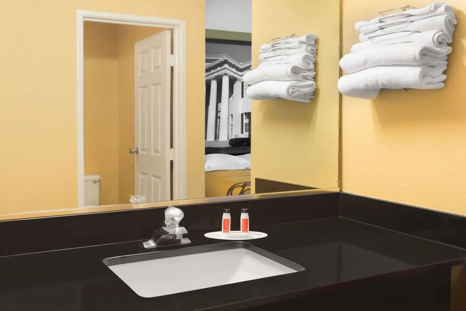 Super 8 By Wyndham Vicksburg