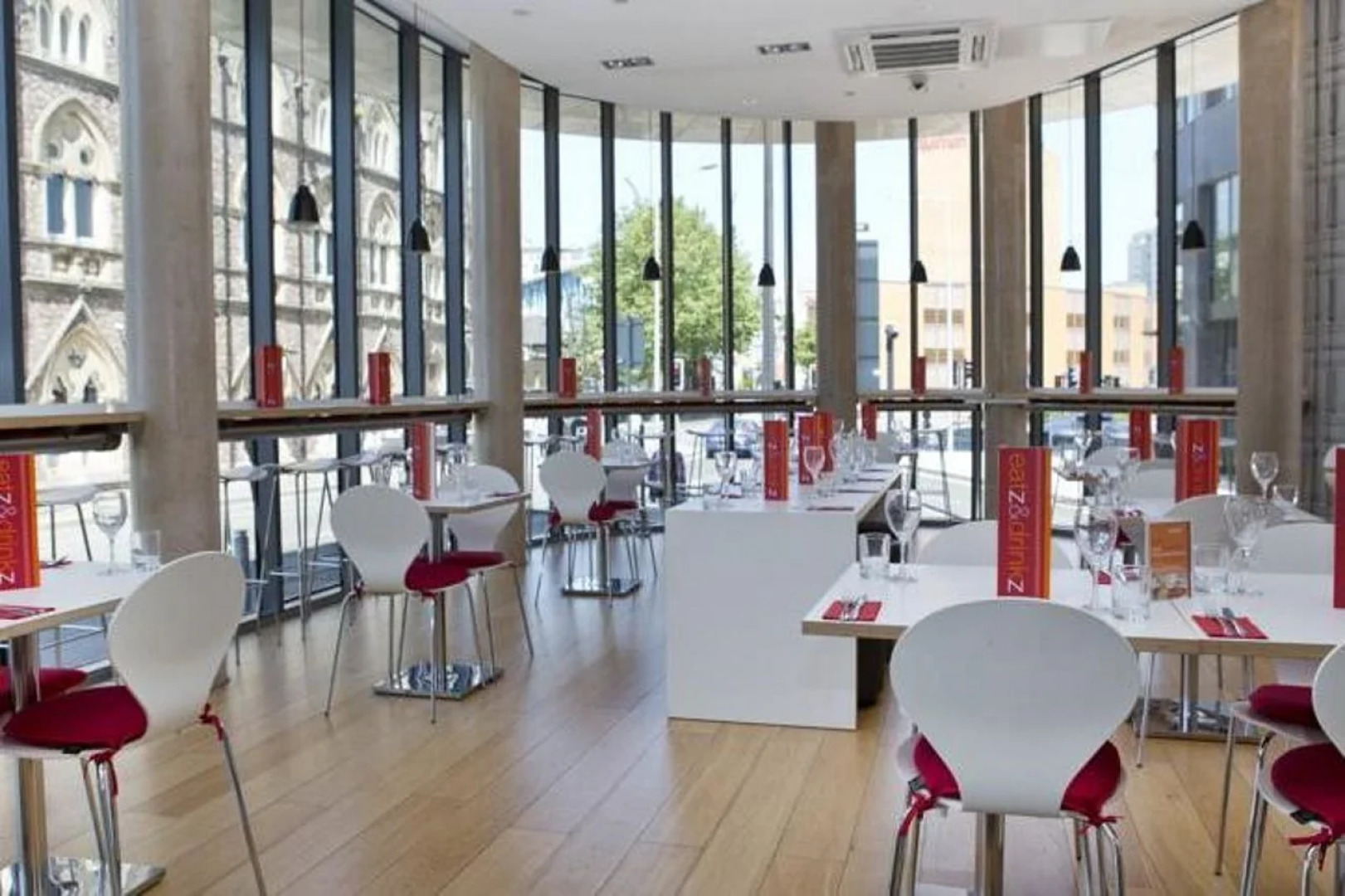 Four Points Flex by Sheraton Cardiff