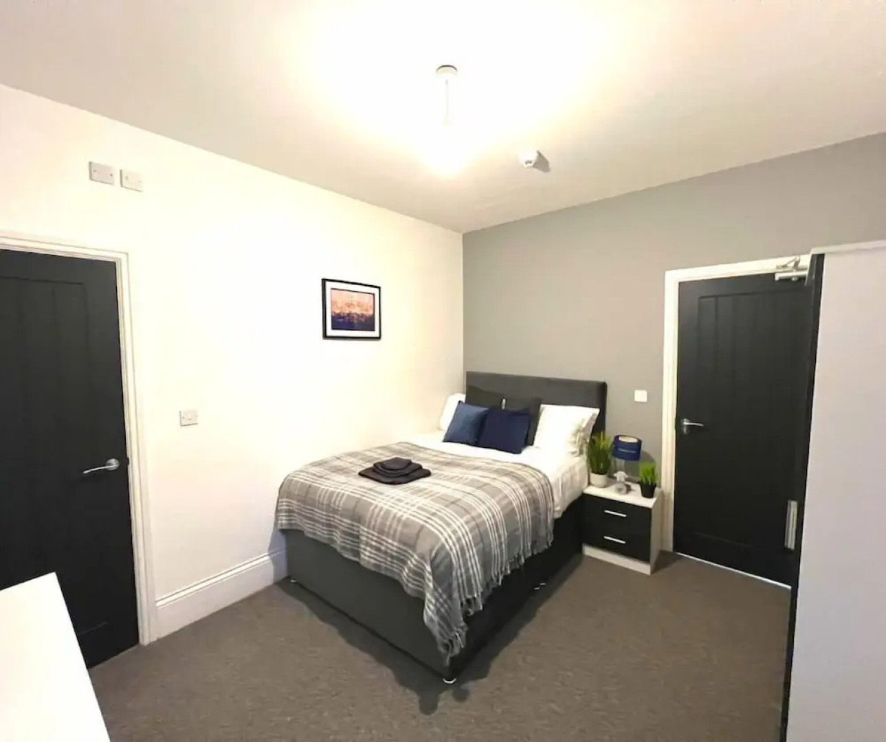Chantry Suites by SA Stays