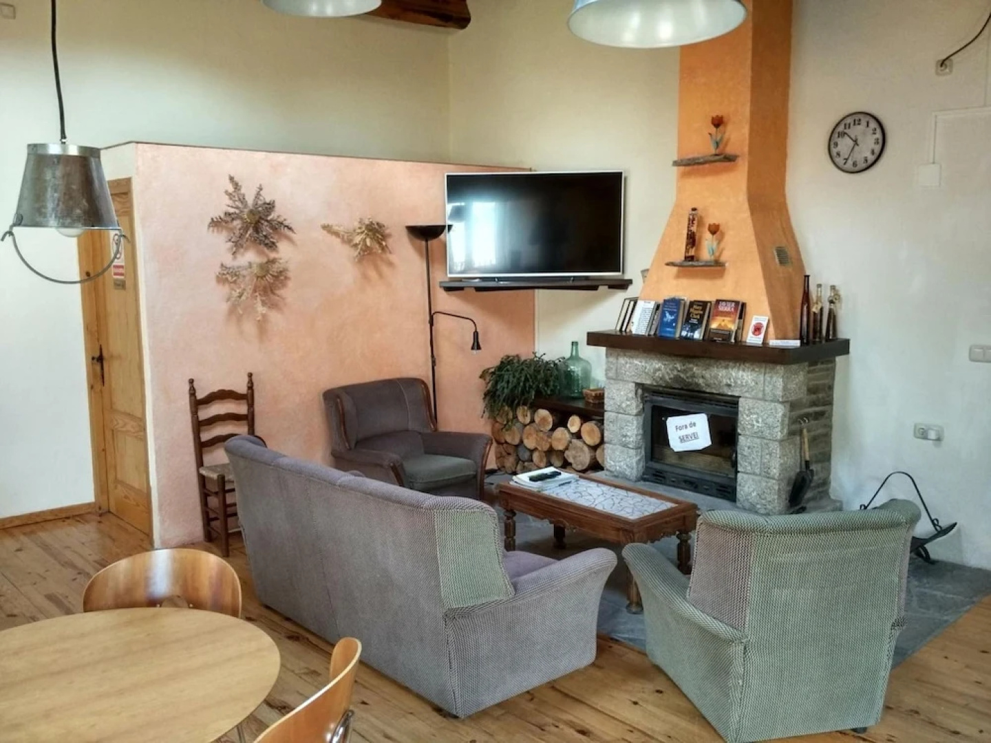 Hostal Pas de la Pera