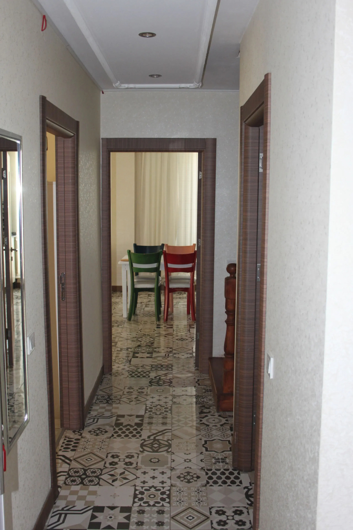 The Nar Suit & Apart