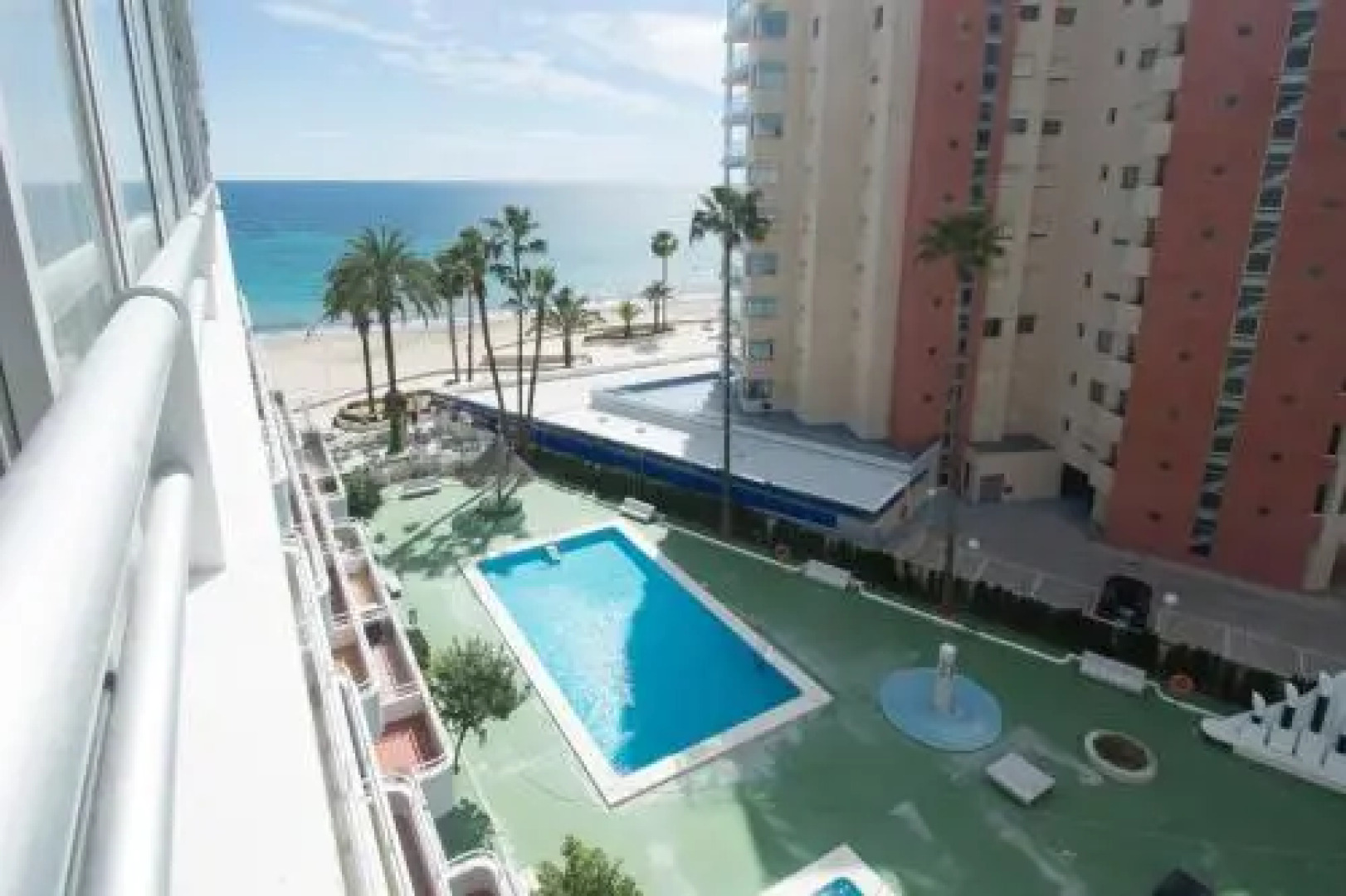 36 Avenida Juan Carlos I