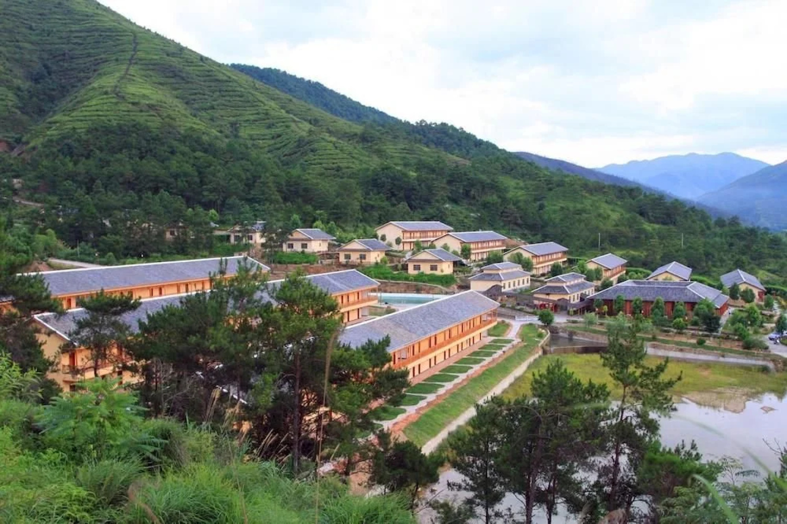 Zhiqing Tribe-longfei Resorts
