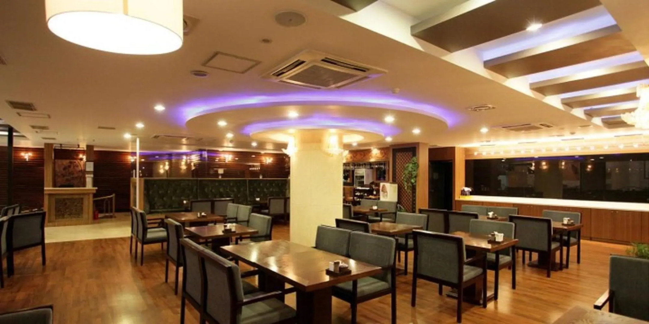 Bay Condo Hotel Tongyeong