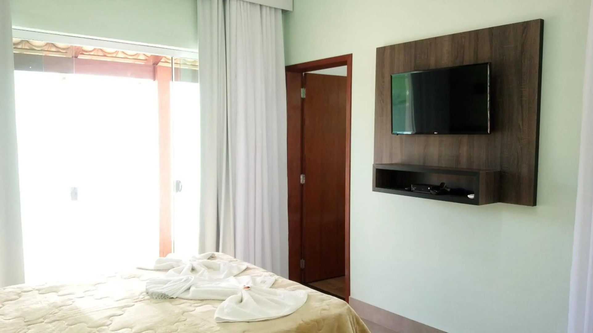 Pousada Rainha Dos Lagos