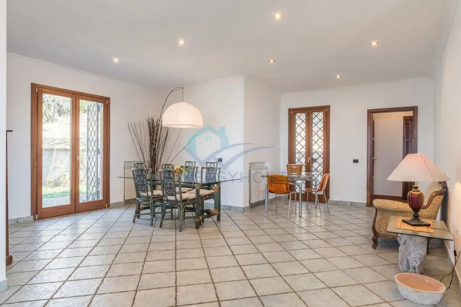 New Refined Villa Rayskaya In Monte Compatri