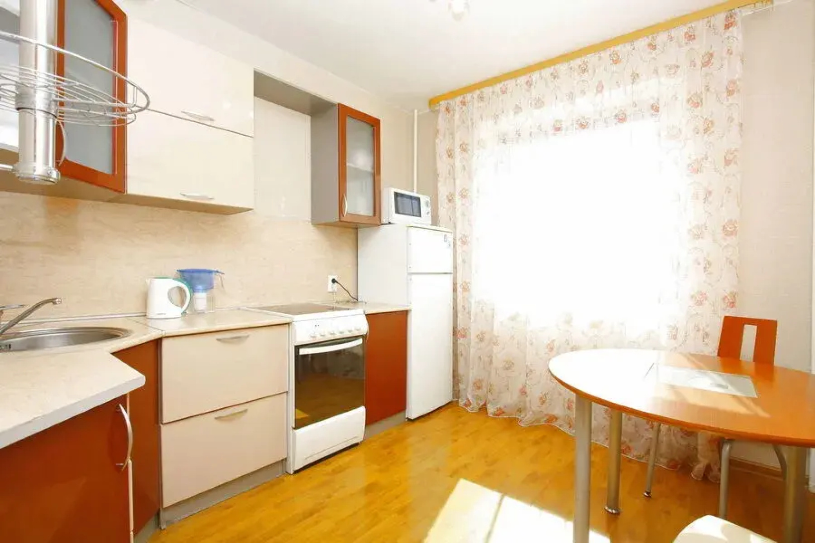 Alt Otel on str. 40-let Pobedy, bld. 29 B (art. 058)