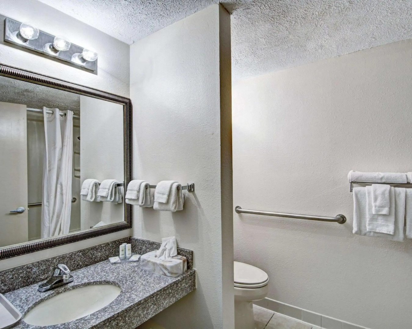 Clarion Pointe Beckley