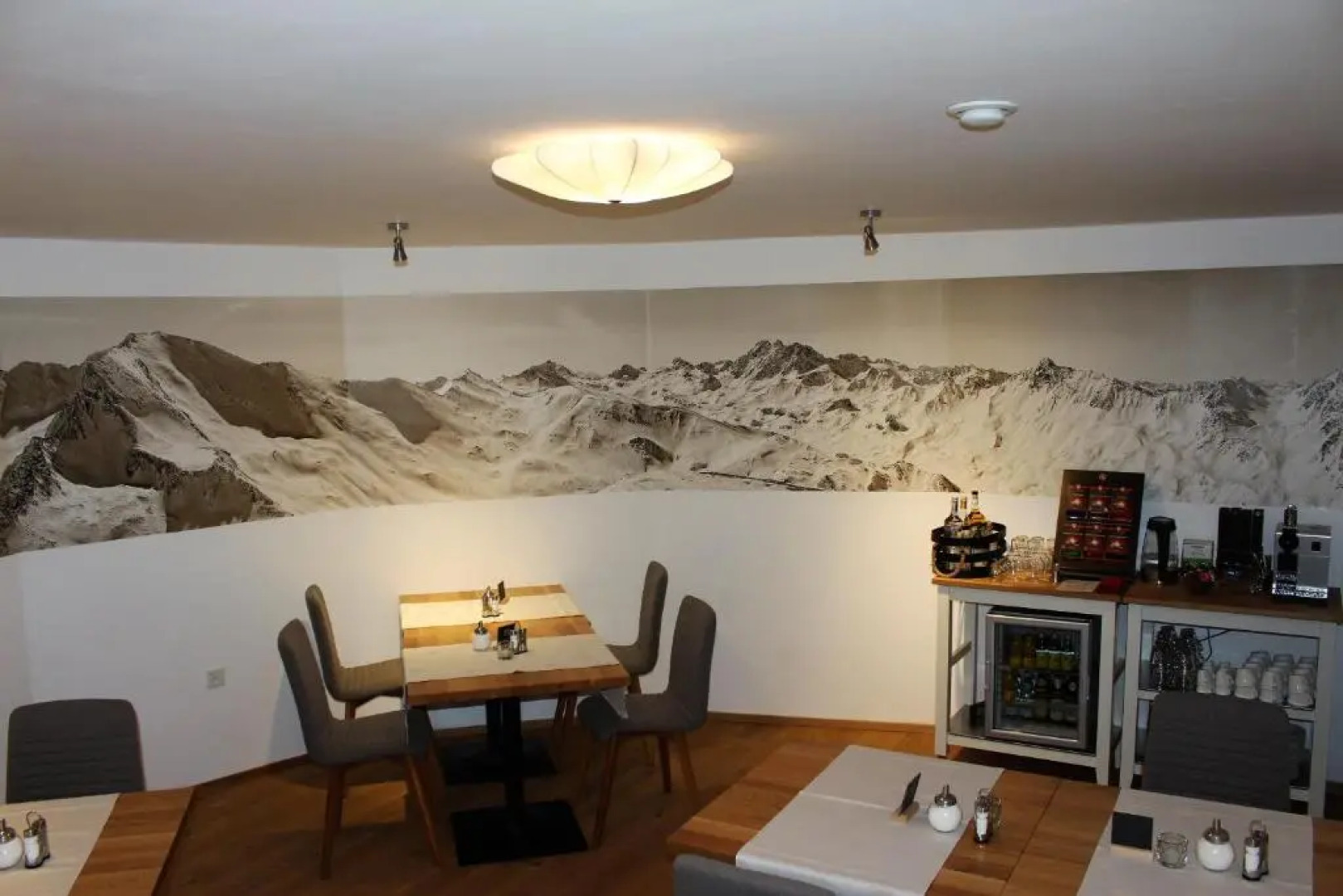 Grischuna Mountain Lodge