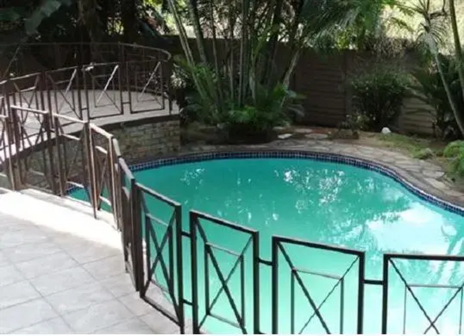 The Whistling Thorn Guesthouse