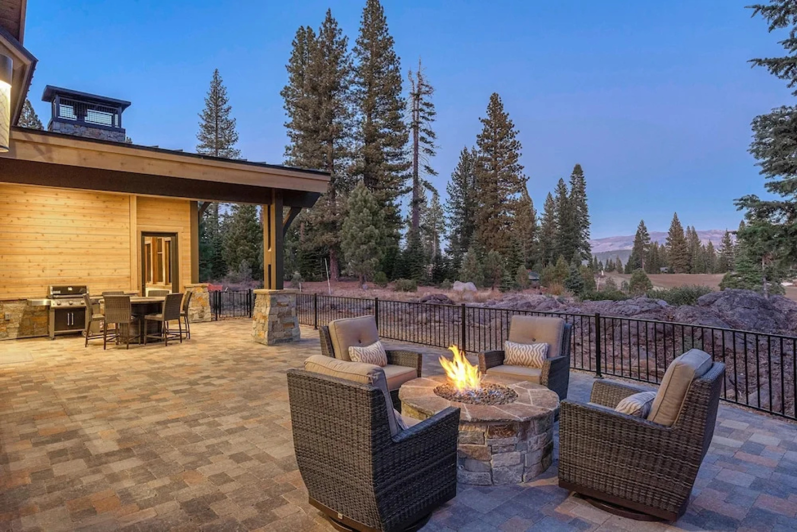 Gorgeous New-build In Schaffers Mill 4 Bedroom Home