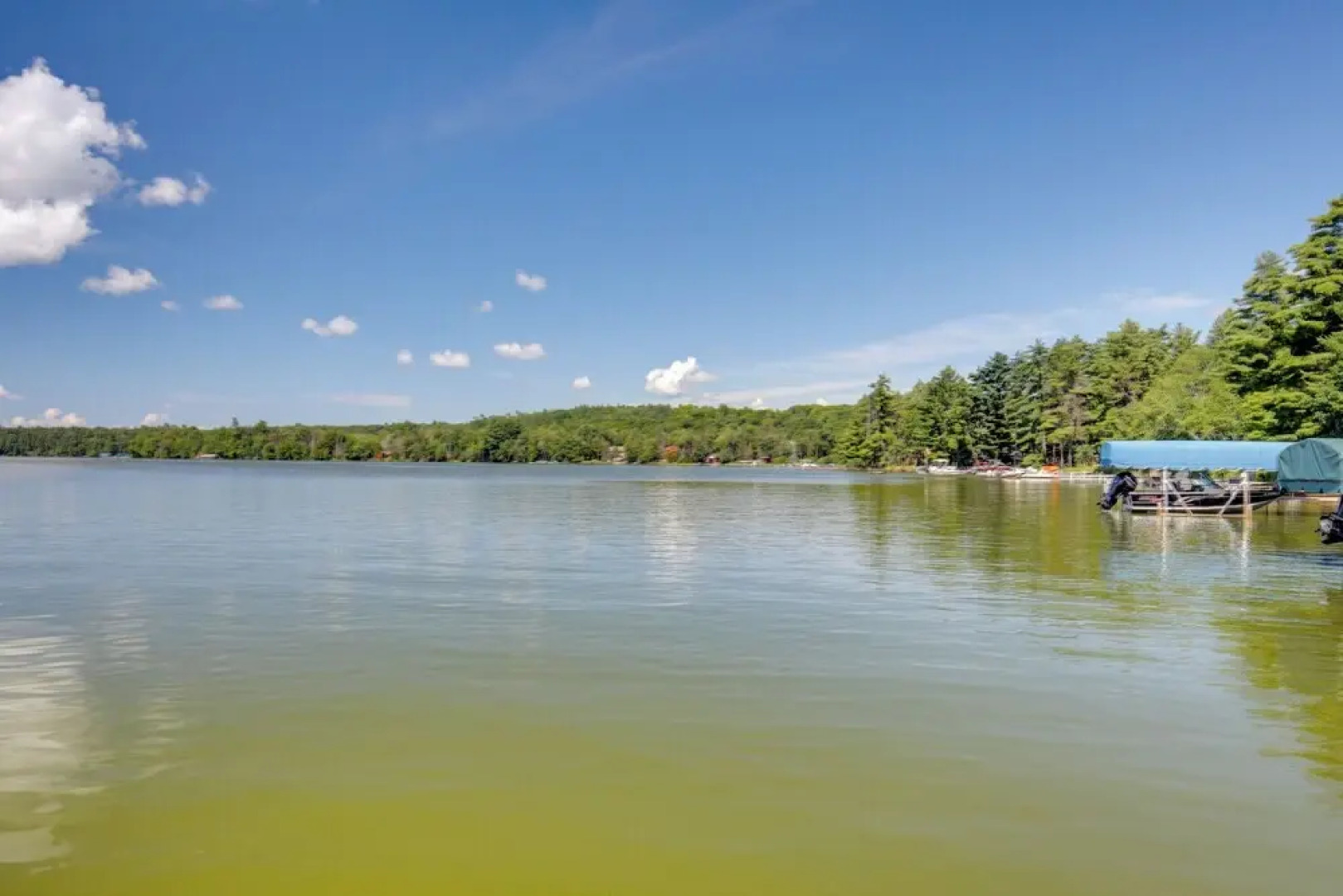 Quaint & Cozy Lake Cabin w/ Dock & Beach Access!