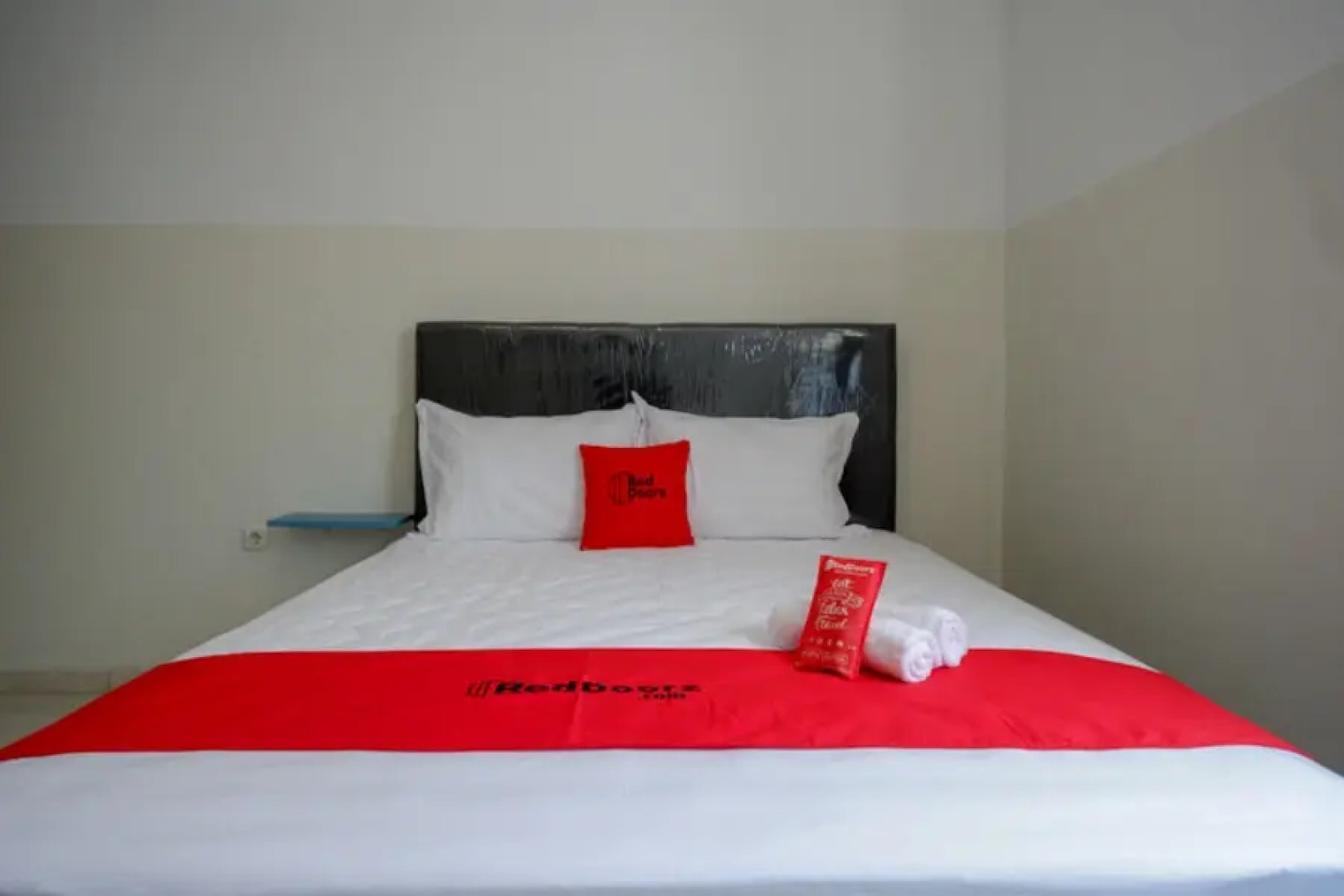 RedDoorz near Tamansari Shopping Center Salatiga