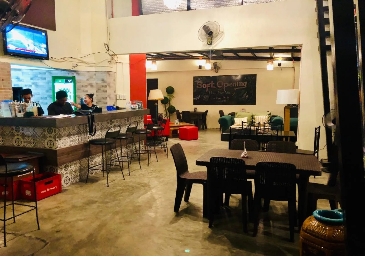 Hometown Hotel Bacolod - Lacson