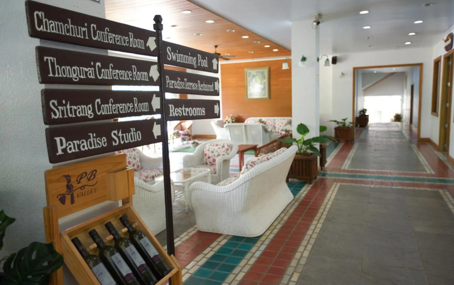 Muaklek Paradise Resort